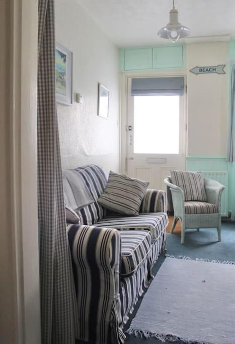Holiday home With Seafront Hut, Lyme Regis, Dorset Lyme Regis