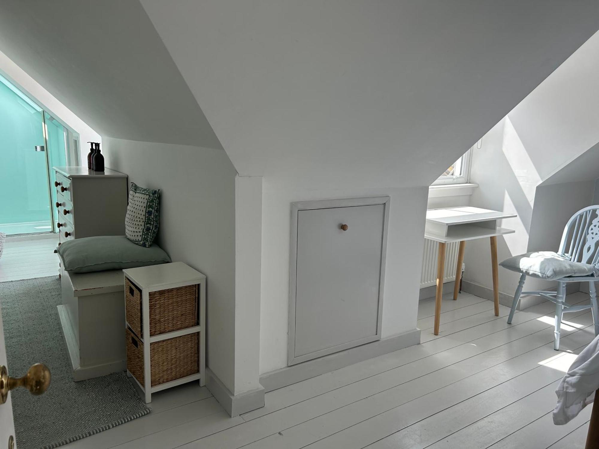 Billie's Seaside Retreat