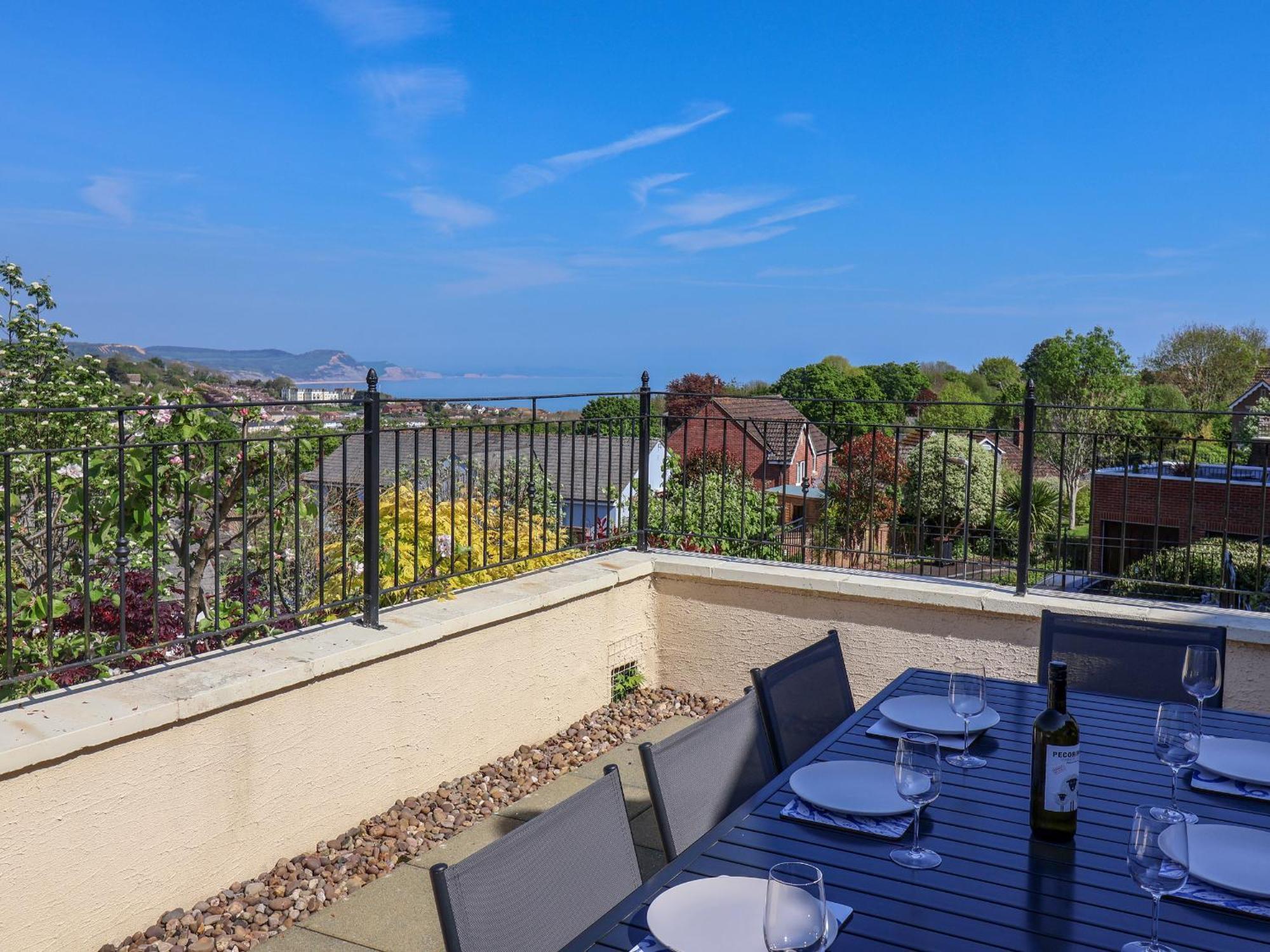 Holiday home Lyme Bay View *