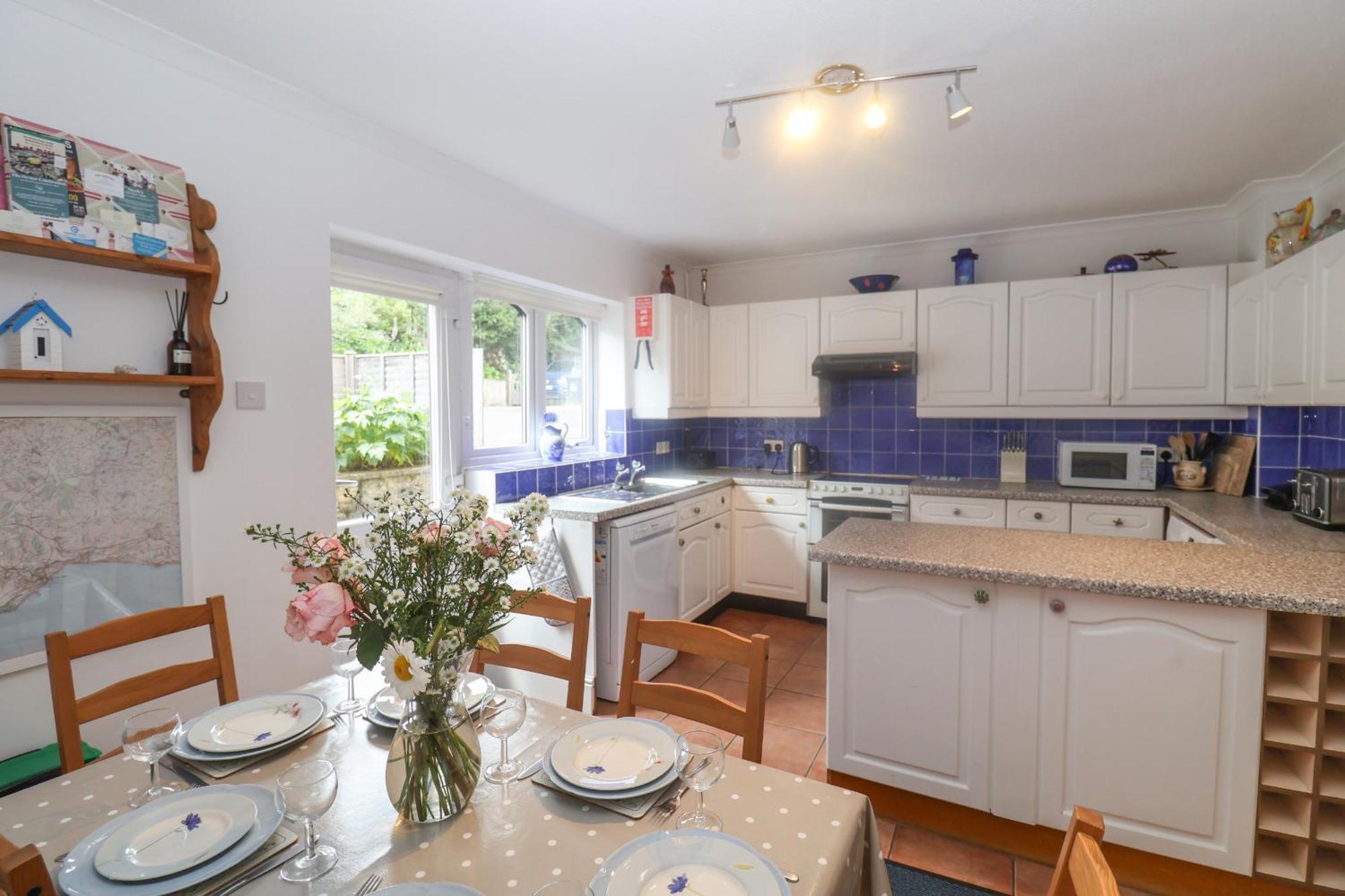 2 Kersbrook Gardens Lyme Regis