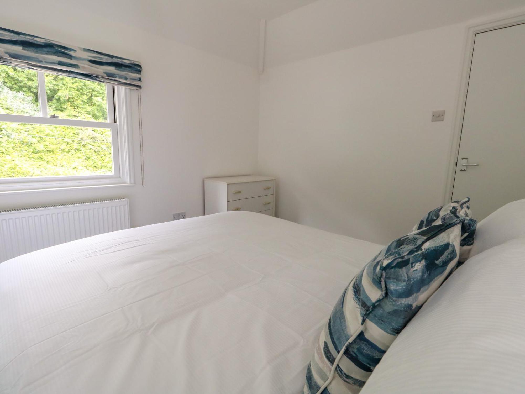 Apartment 3 Harbour Heights *