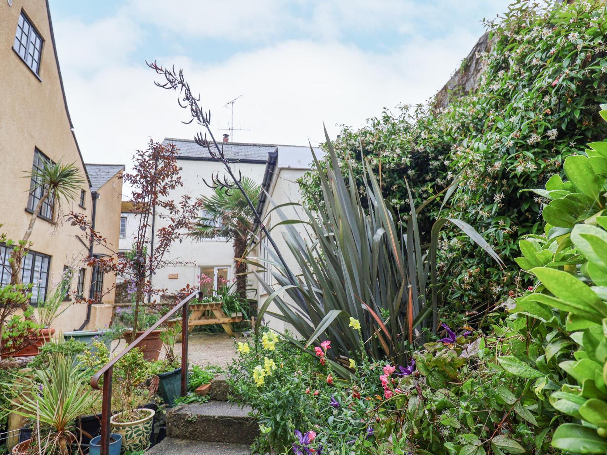 Holiday home Rona Lyme Regis
