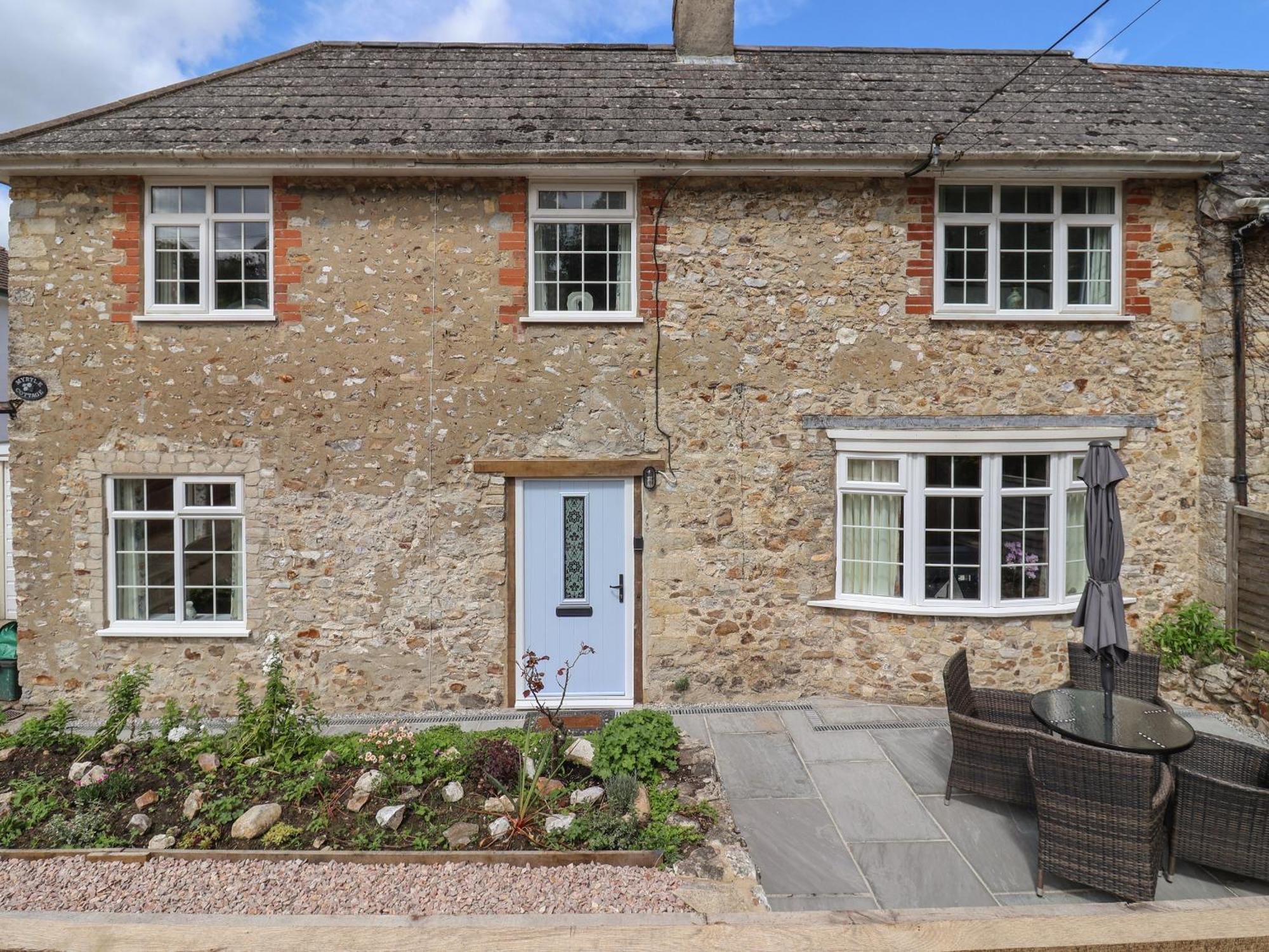 Myrtle Holiday home Lyme Regis