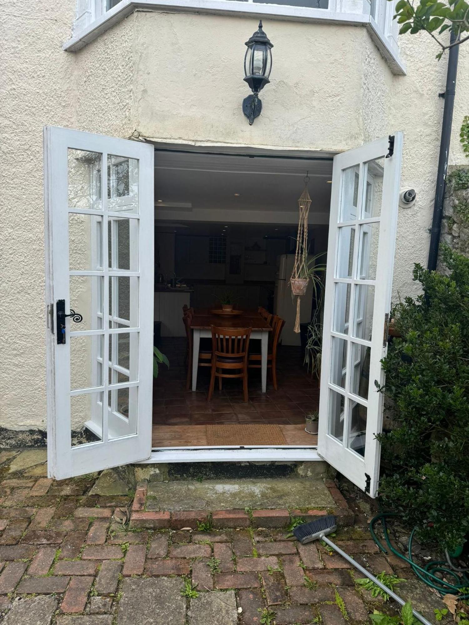 Casa de férias Four Story Townhouse With Sea Views Lyme Regis