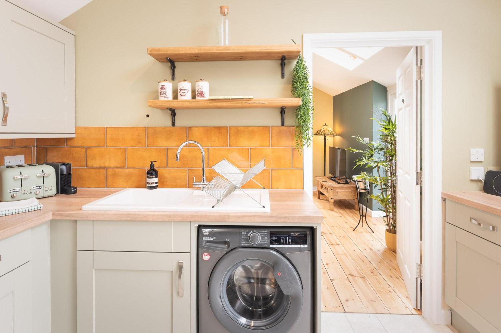 Apartment Host & - The Hideaway Lyme Regis