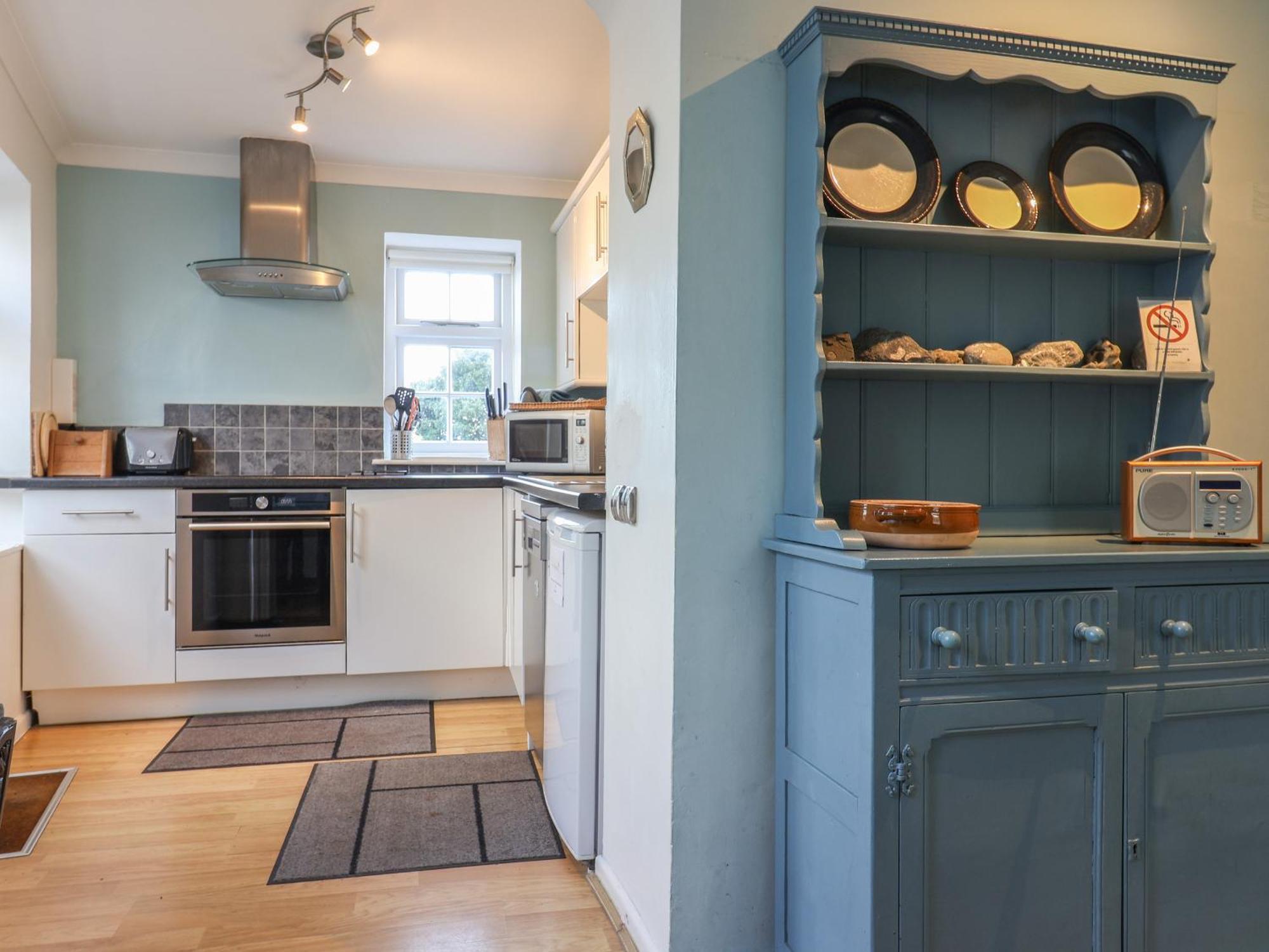 4 East Cliff Holiday home *