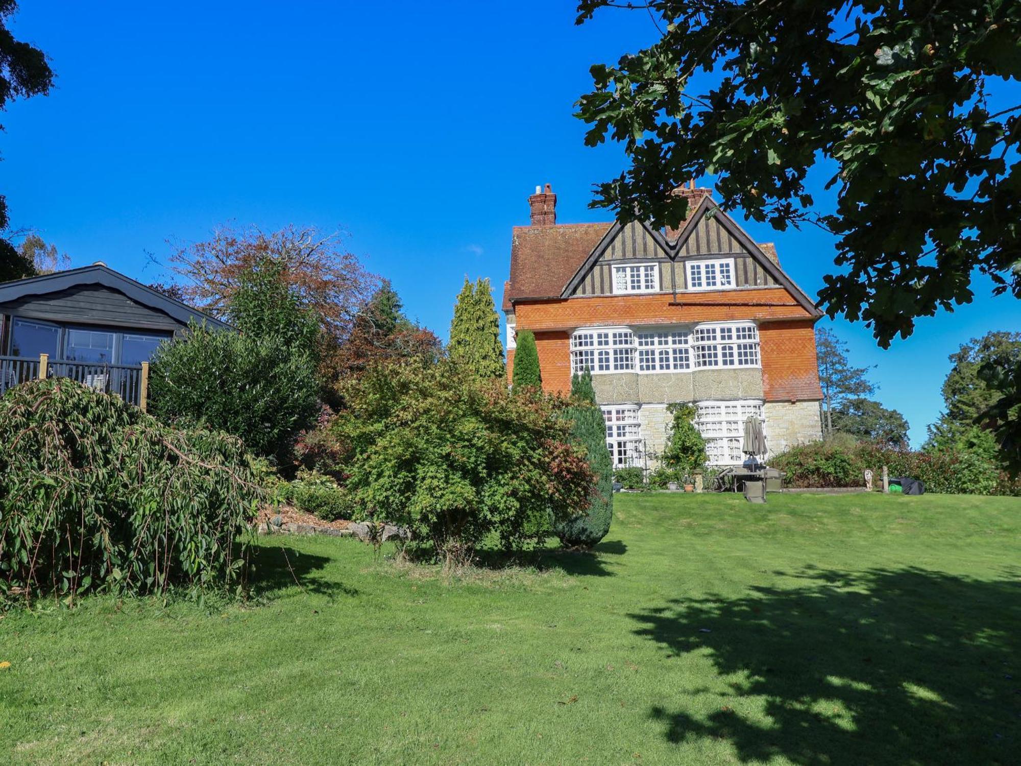 Holiday home Sir George Baker