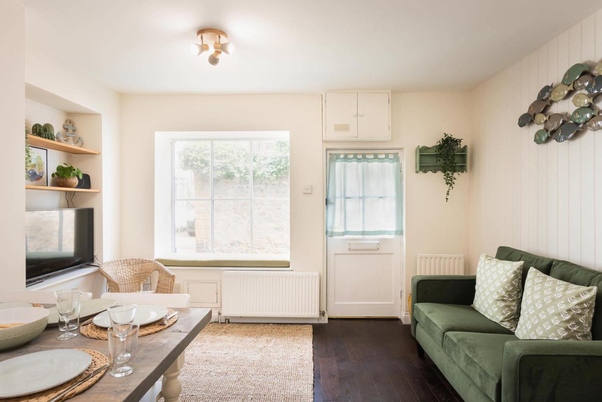 Host & - Coombe Holiday home