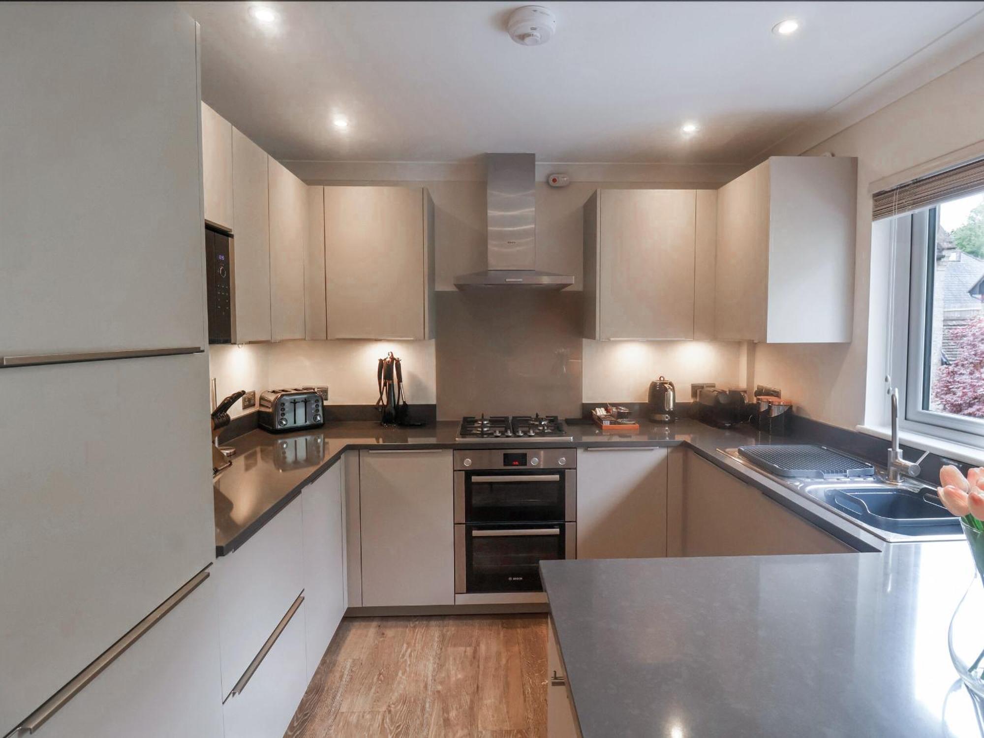 7 Coram Court Lyme Regis