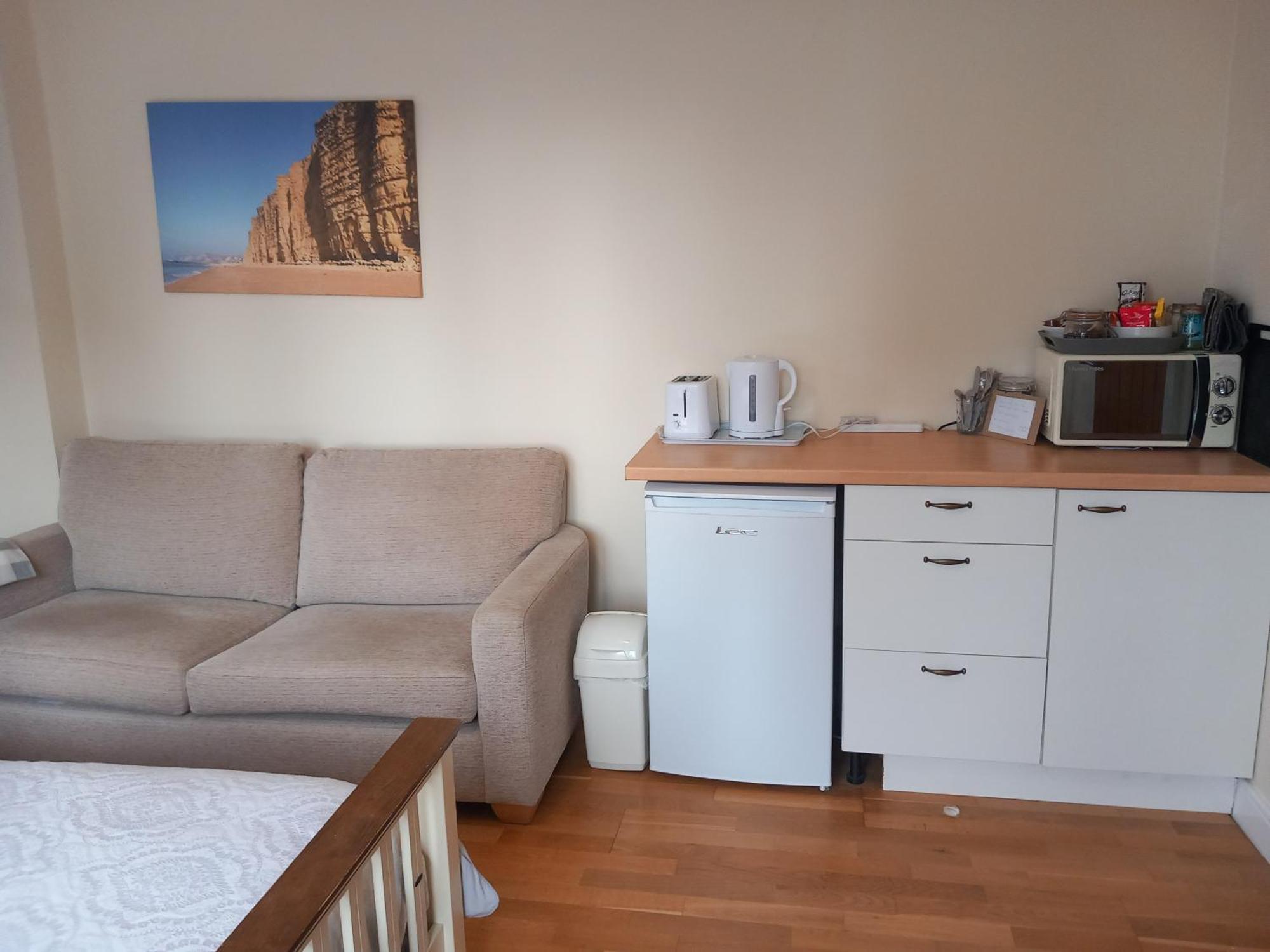 No 4 * Lyme Regis