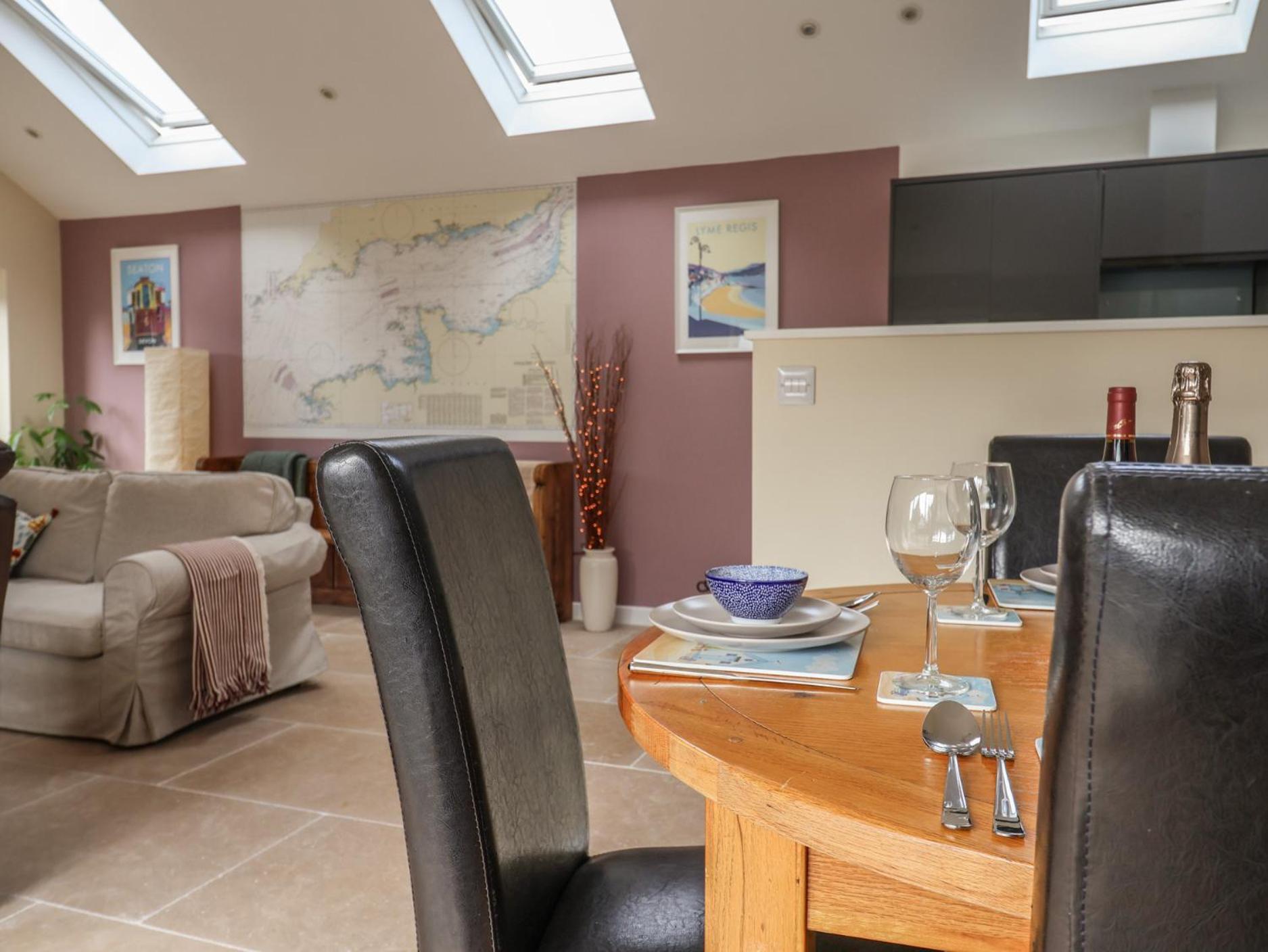 The At Redlands * Lyme Regis