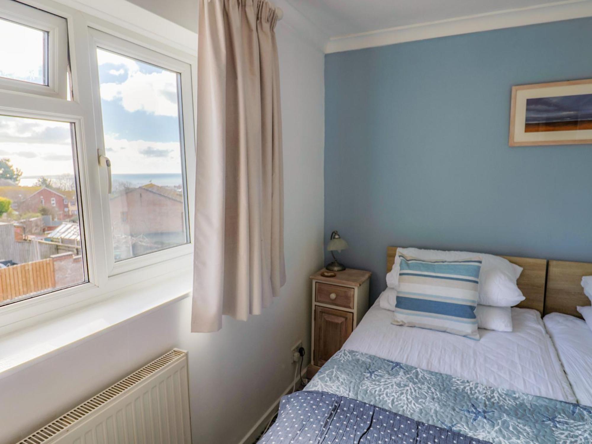 Seahills * Lyme Regis