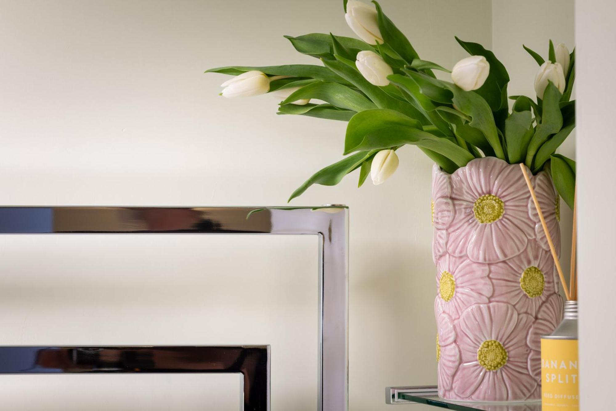 Gorgeous Boutique Flat Sleeps 2 In