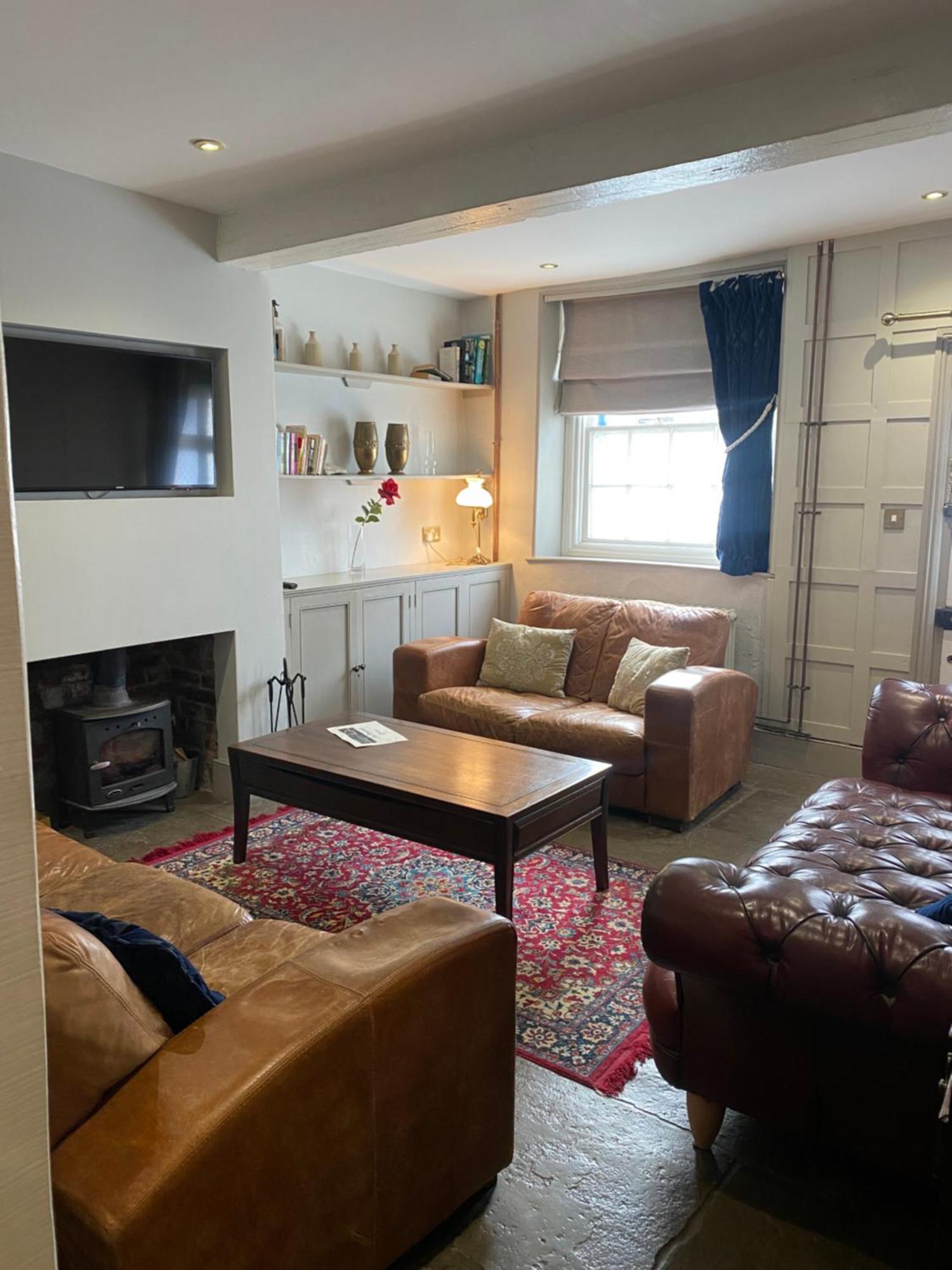 Little Monmouth 4 Bedroom Cottage, Old Town Lyme Regis, Dog Friendly And Parking Casa de férias