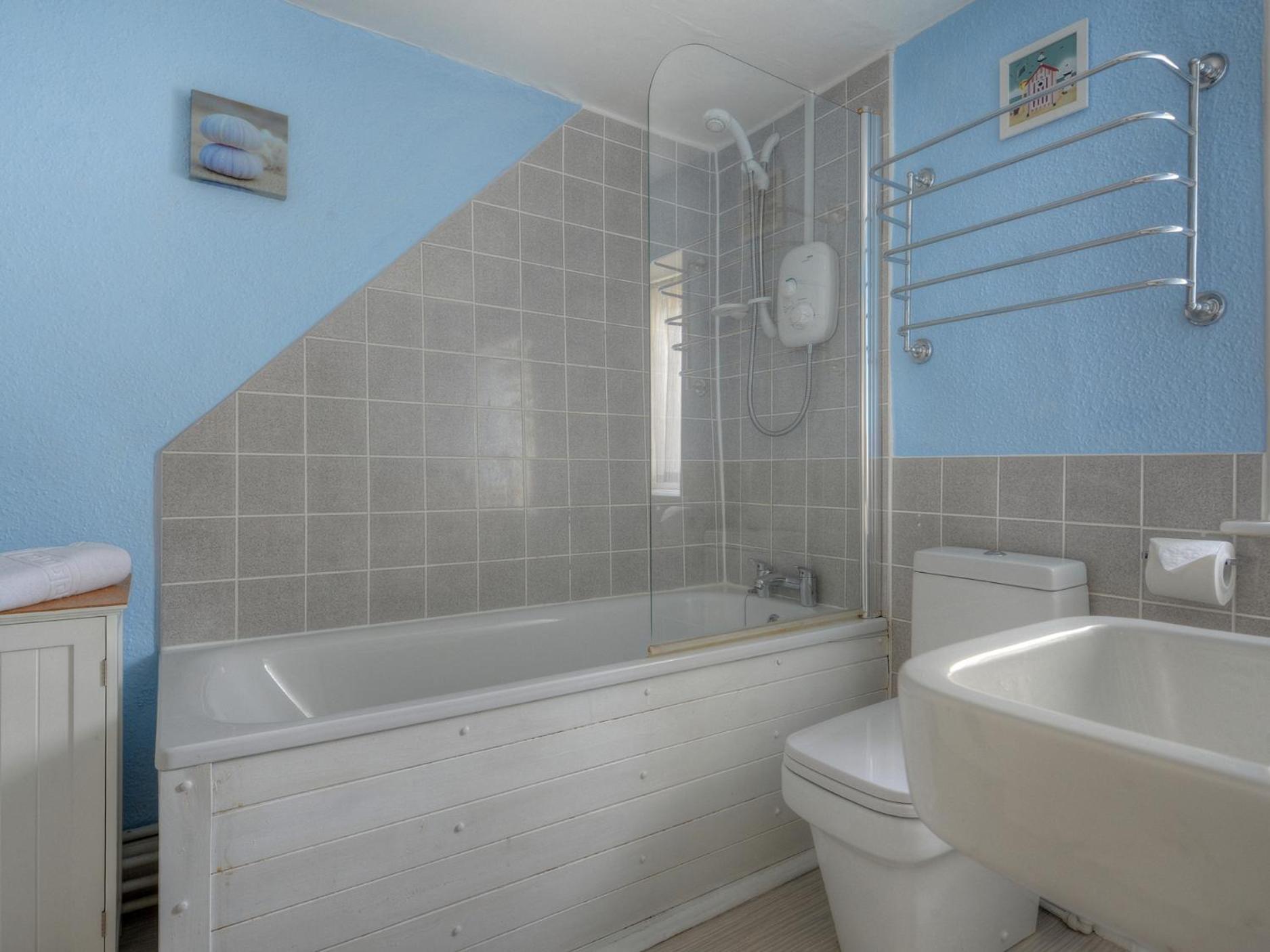 45 Georges Square Lyme Regis