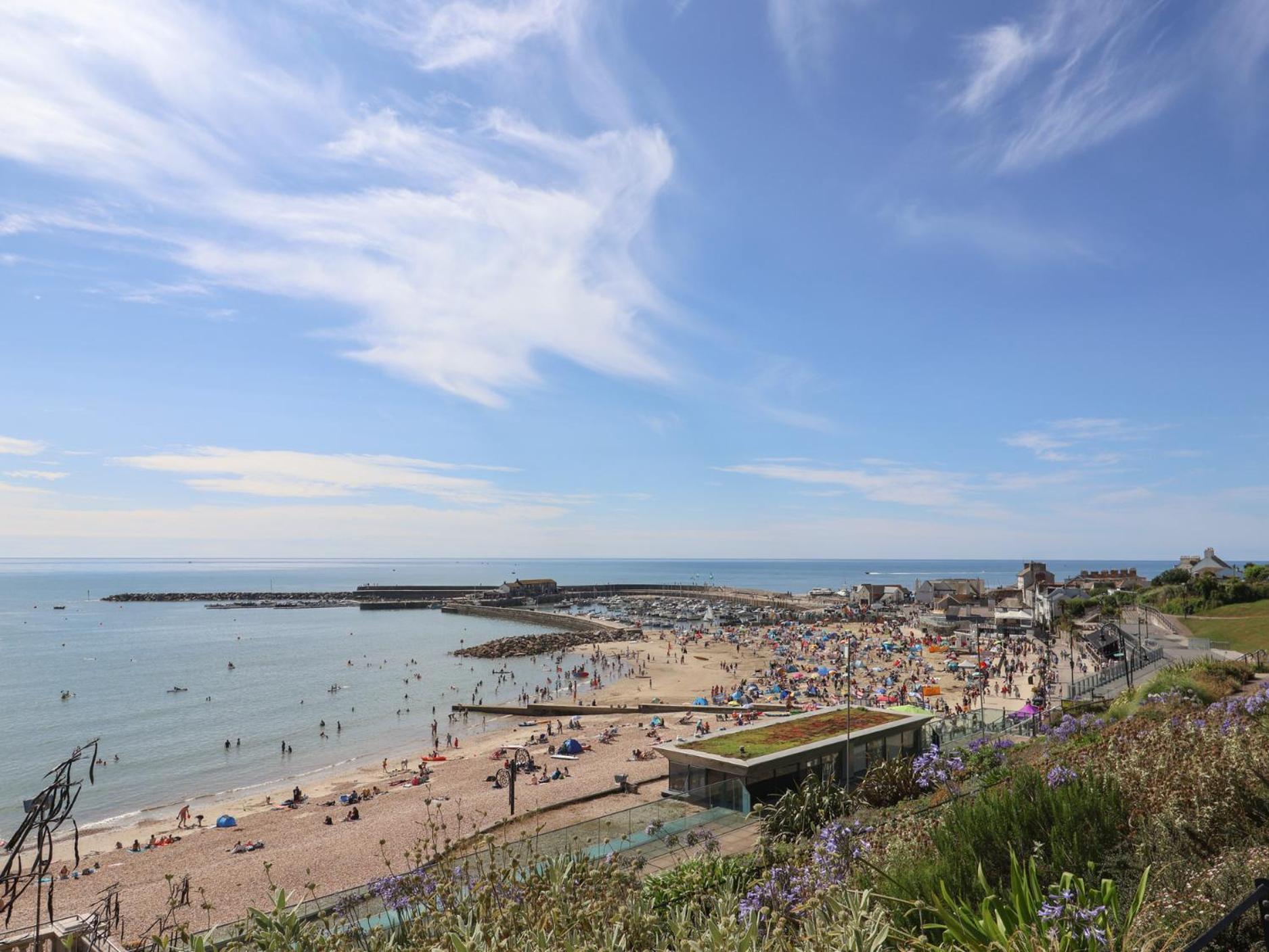 Colombo Lyme Regis