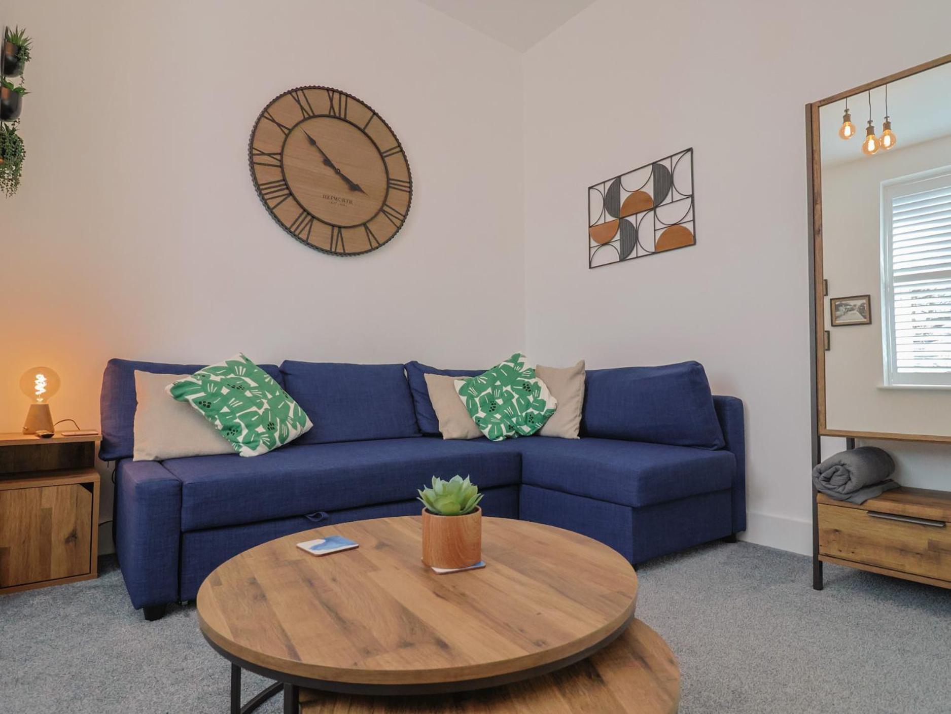 5 Victoria House Lyme Regis
