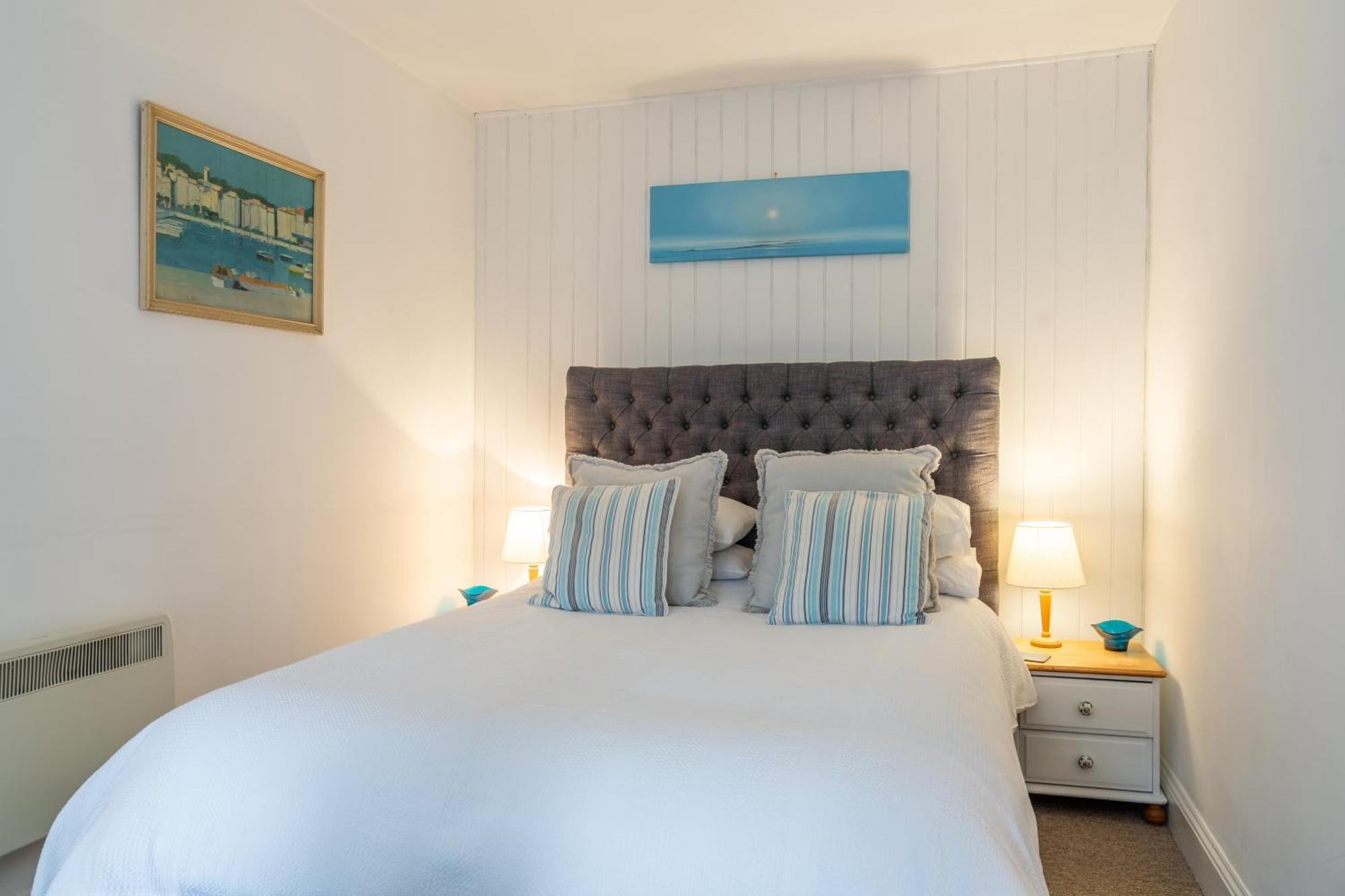Apartment Cute 1 Bed 2 Mins From The Sea - Sleeps 4, Flat 8 The Gables, Church Street,