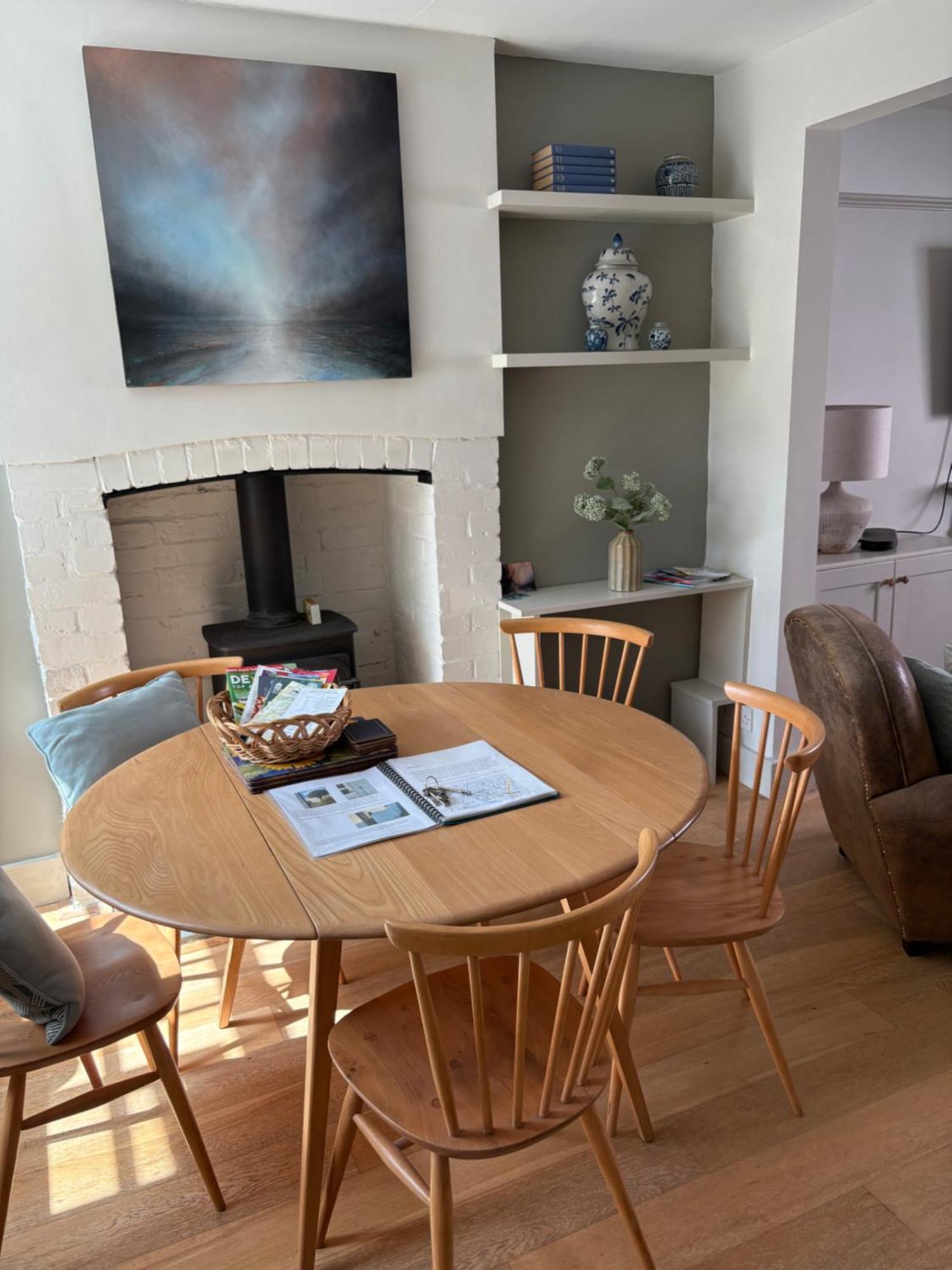 Billie's Seaside Retreat * Lyme Regis