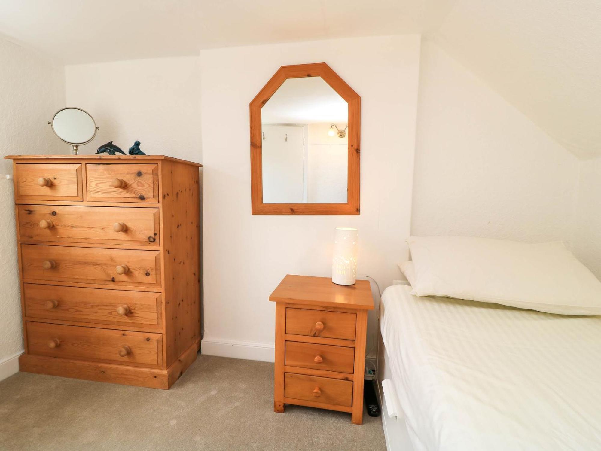 Rona Holiday home Lyme Regis