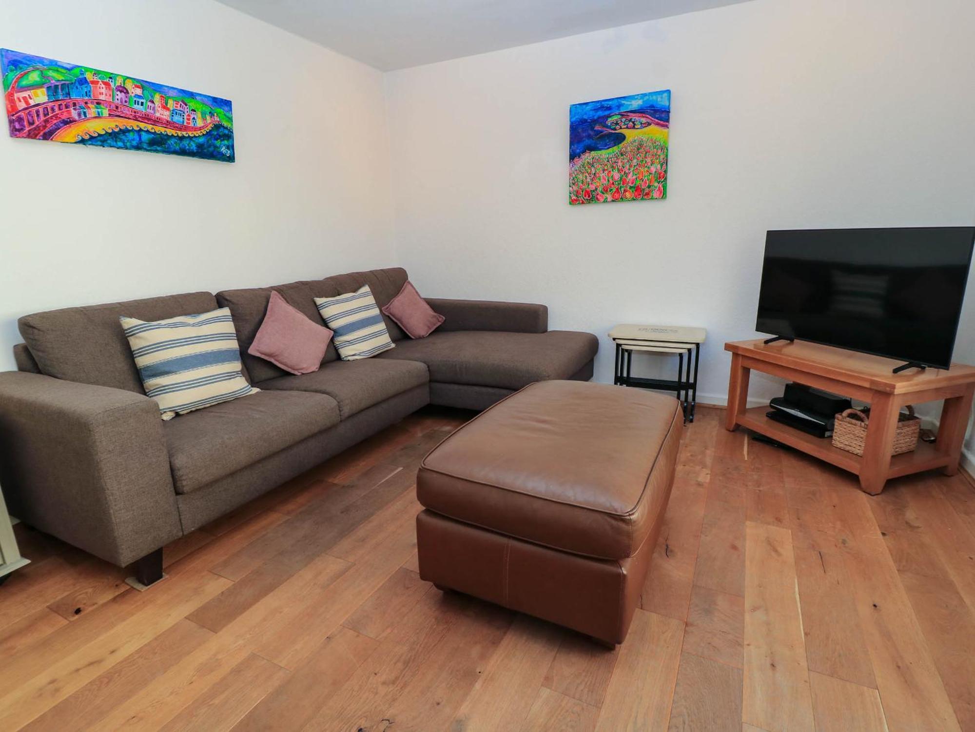 Rona Holiday home *