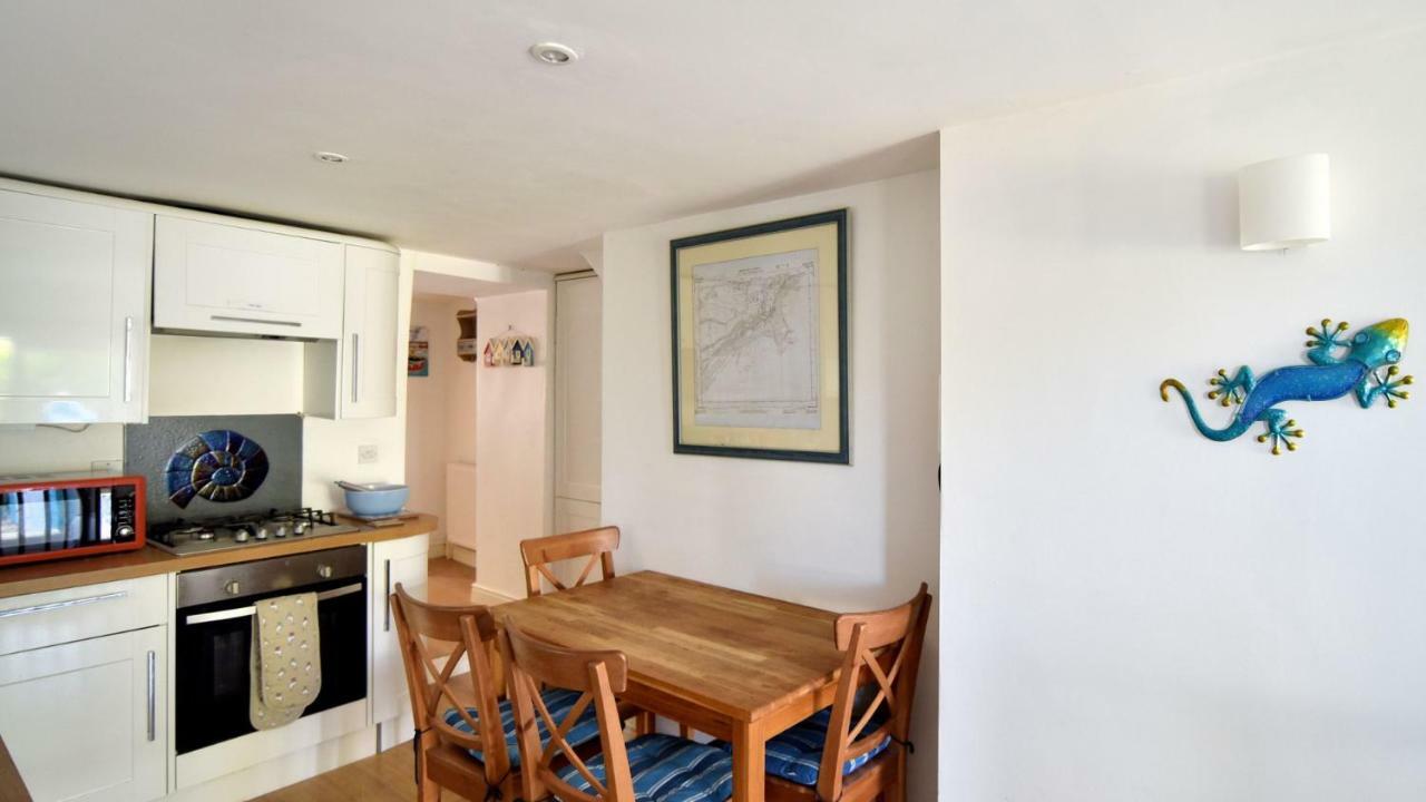 Apartment Little Bay View Lyme Regis