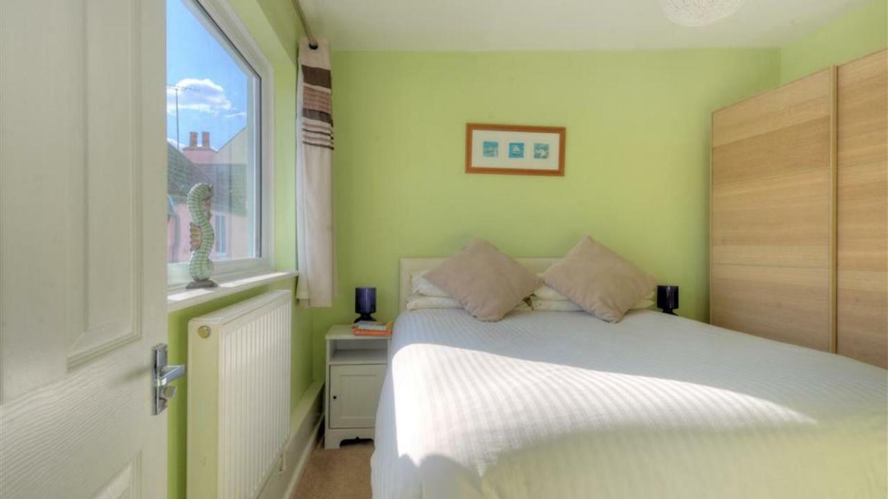 2 Mill Green Court Apartment