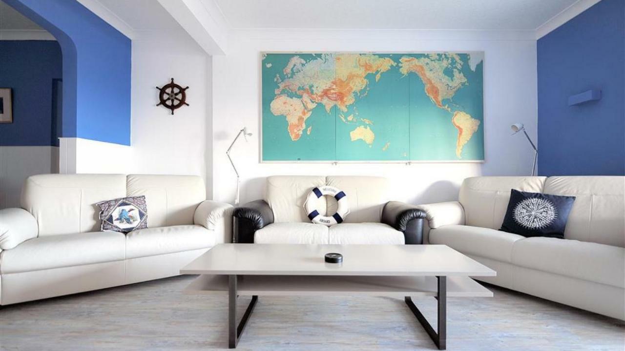 1 Harbour Heights Apartment *