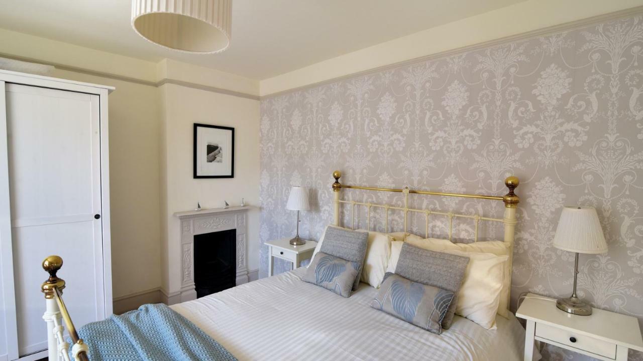 8 Windsor Terrace Lyme Regis