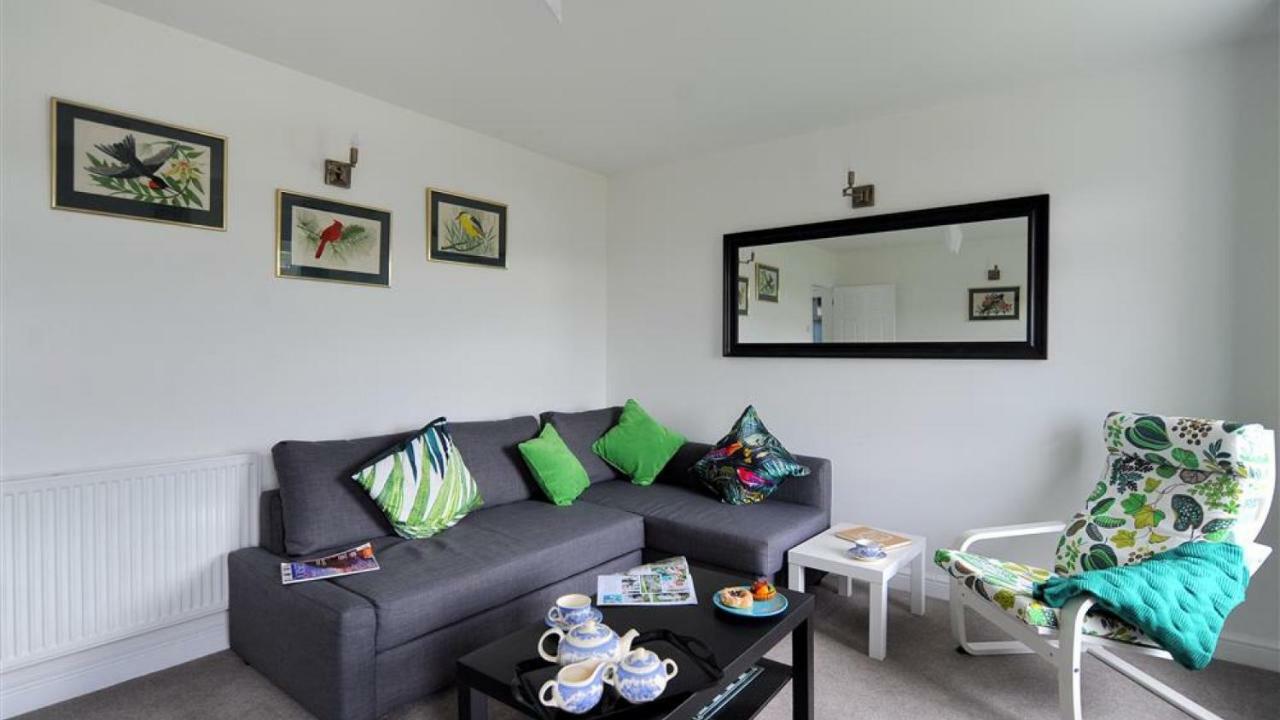 Apartment Upper Seascape Lyme Regis
