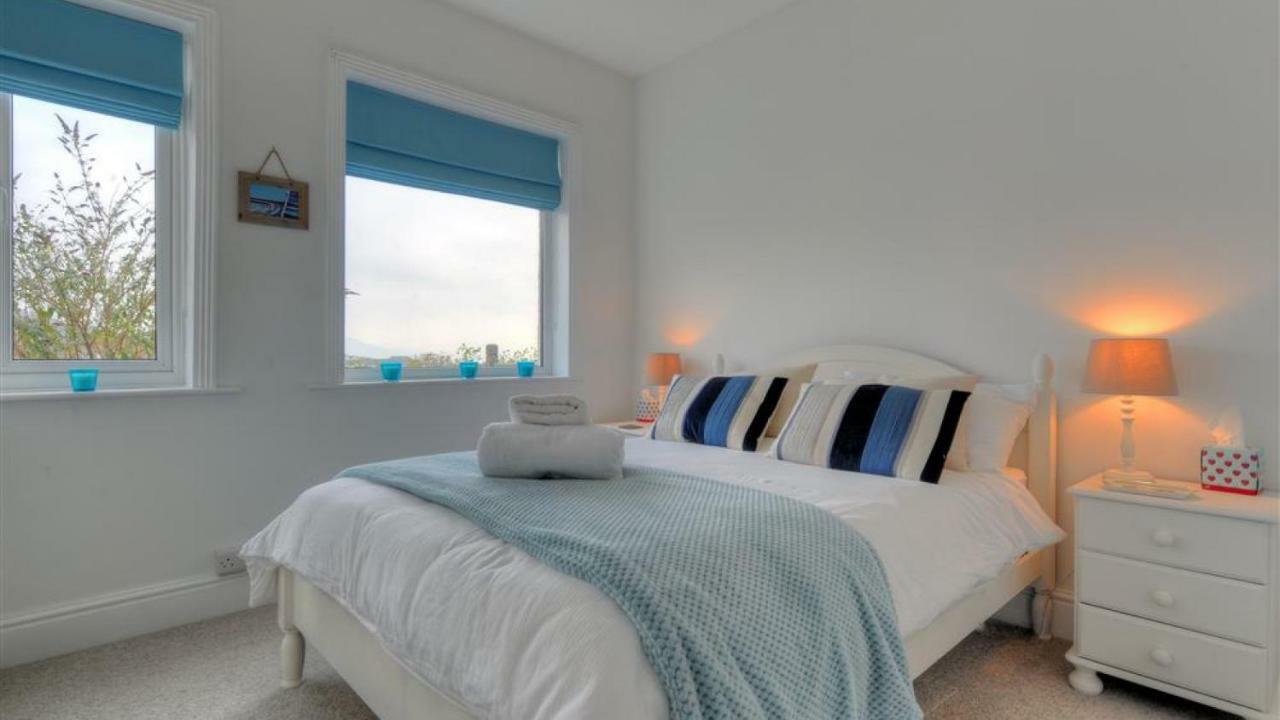 Apartment Lower Seascape *