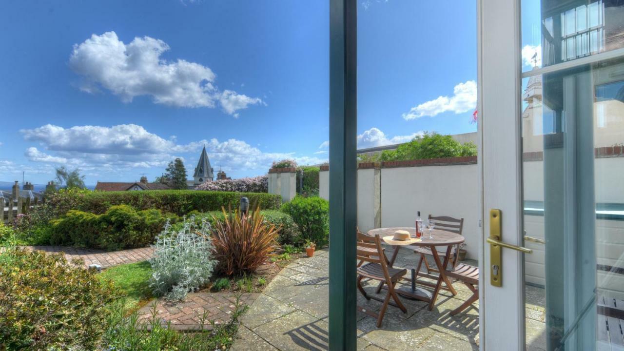 8 Buckfields * Lyme Regis
