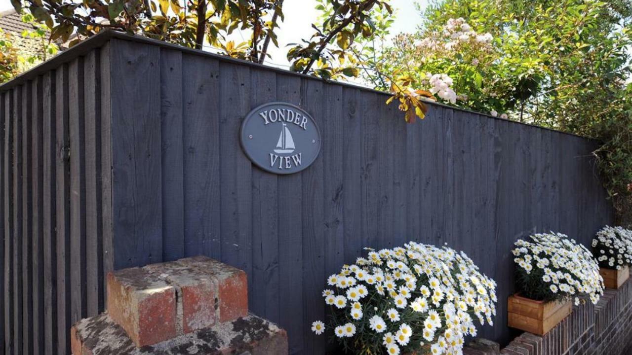 Yonder View Holiday home Lyme Regis