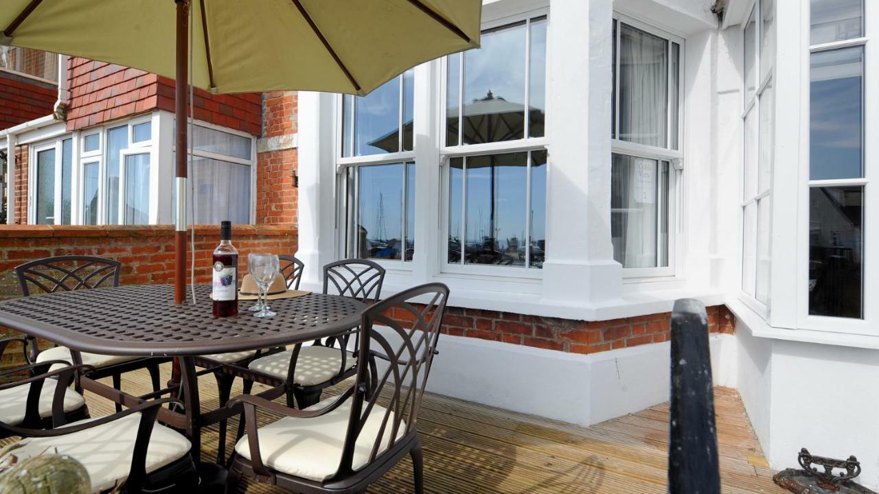1 Cobb View Lyme Regis