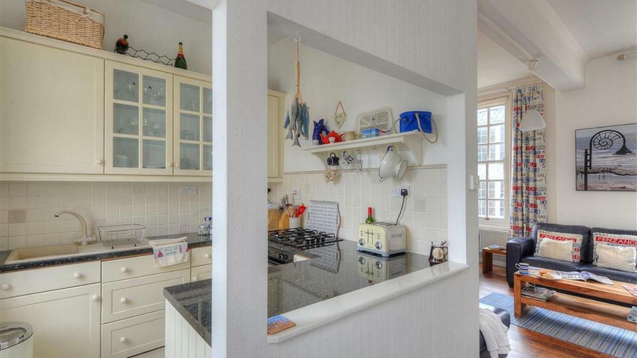 1 The Old Posthouse Apartment *
