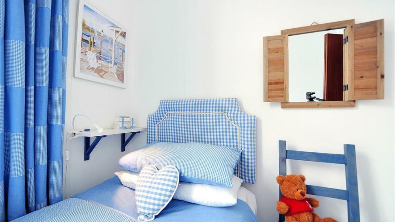 1 The Old Posthouse Apartment *