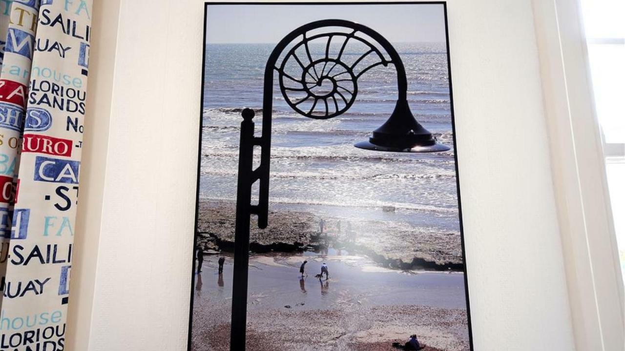 1 The Old Posthouse * Lyme Regis