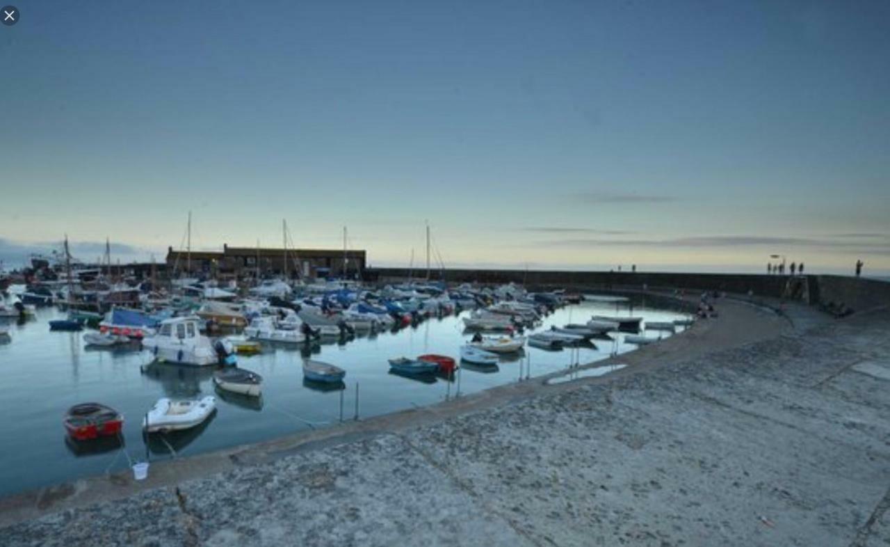 Little Monmouth 4 Bedroom Cottage, Old Town Lyme Regis, Dog Friendly And Parking Casa de férias Lyme Regis