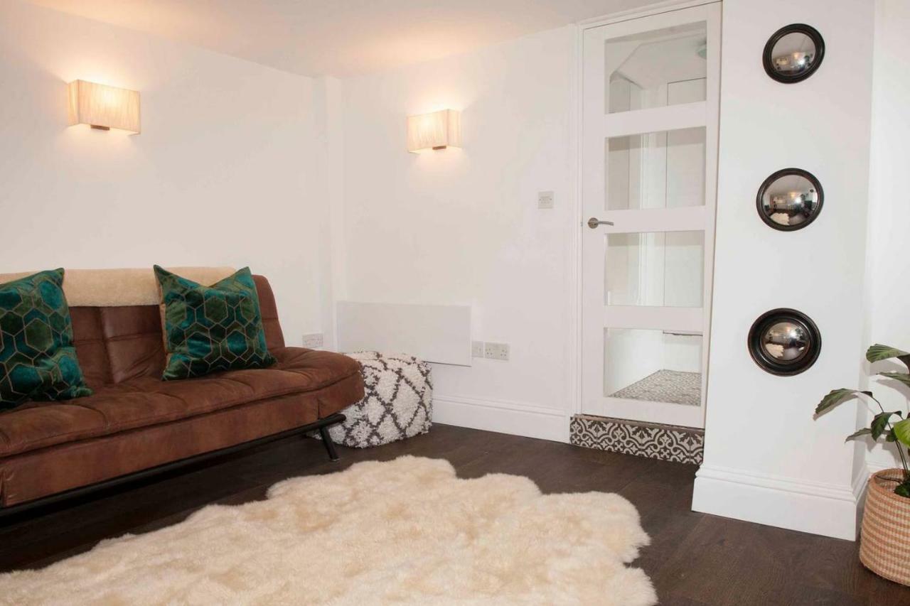Apartment Silver View-spa Hot Tub-beautiful Sea Views-free Parking-