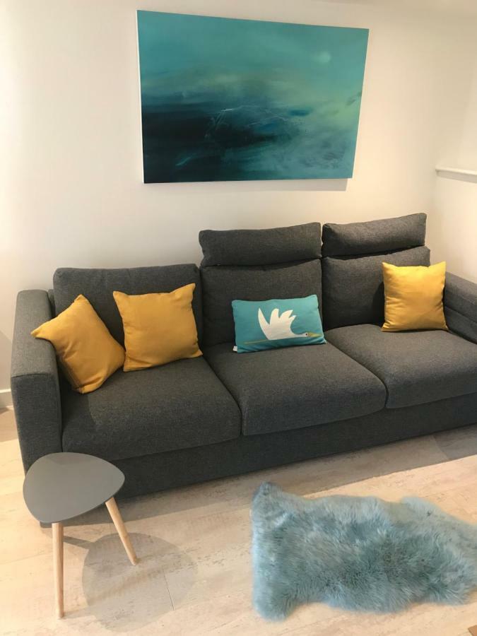 Lyme View Apartment *