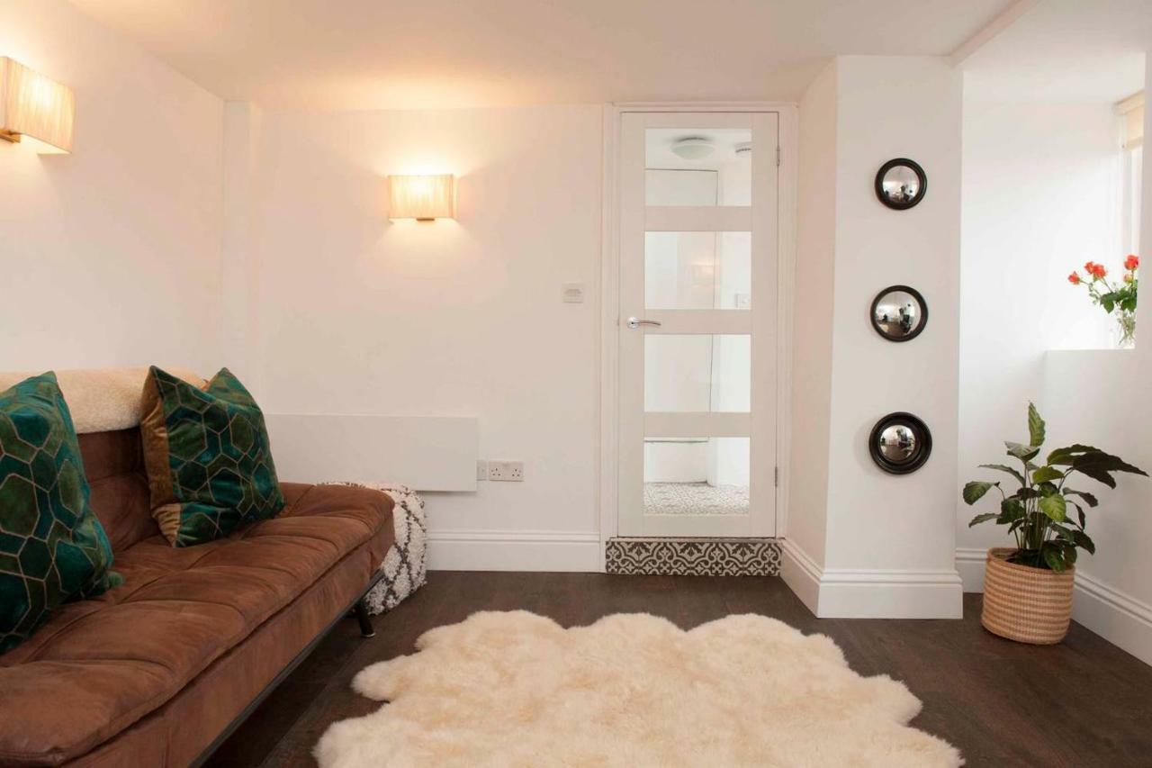 Silver View-spa Hot Tub-beautiful Sea Views-free Parking- Apartment *