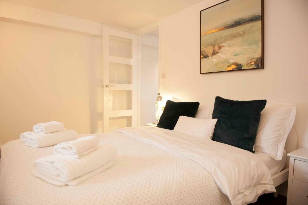 Apartment Silver View-spa Hot Tub-beautiful Sea Views-free Parking- Lyme Regis