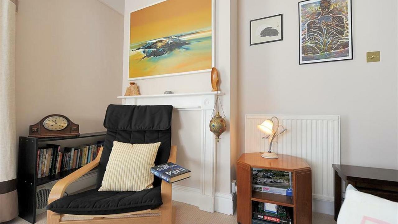 2 Harbour Heights Lyme Regis