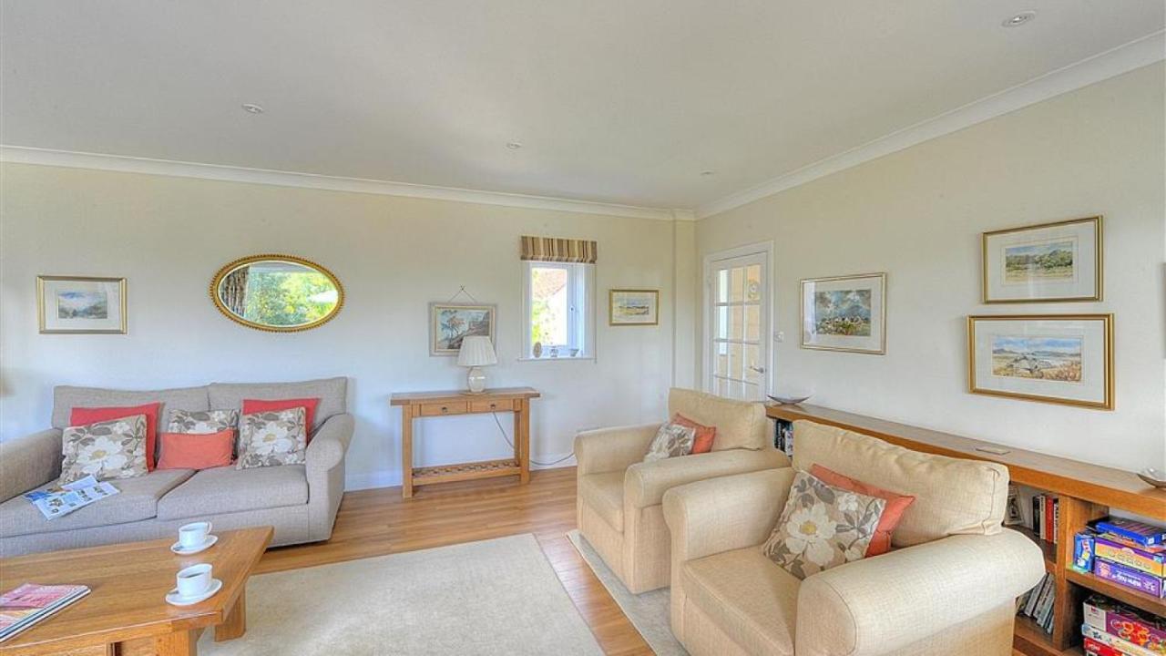 Holiday home Somerhill