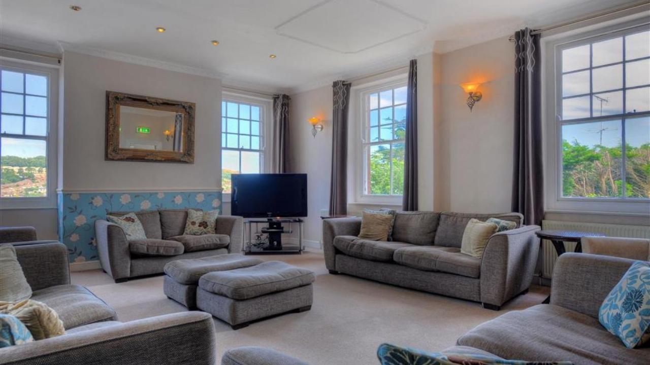Victoria House Holiday home *