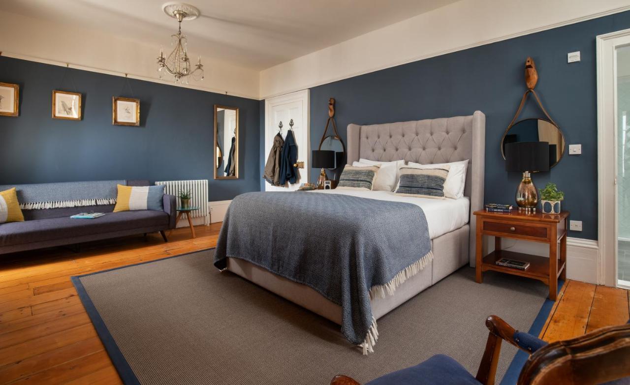 Dorset House * Lyme Regis