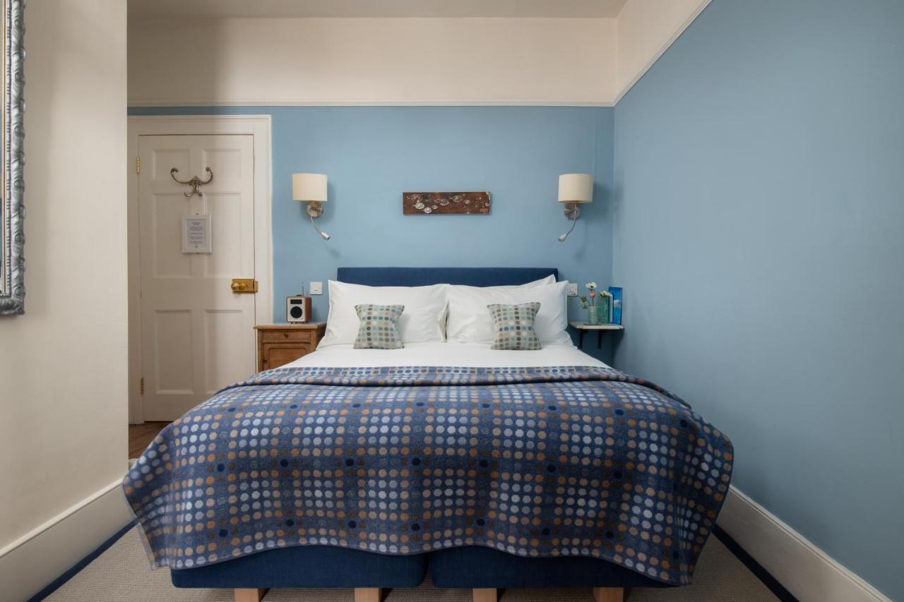 Dorset House * Lyme Regis