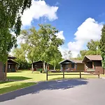 4 Pinewood Retreat