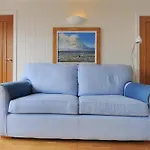 8 Bowling Green Chalets