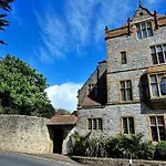 4 Coram Tower
